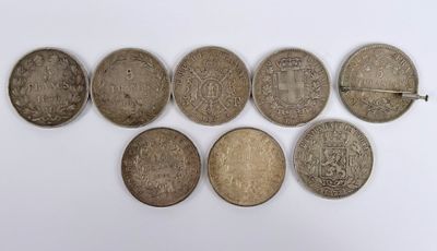 un lot de six pièces d'argent