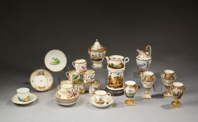 de nombreux types de porcelaine sont exposés sur la table