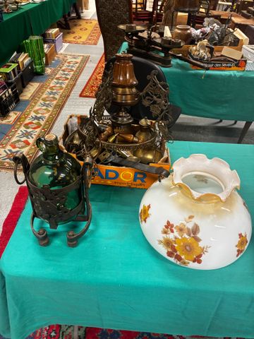Lot de suspension, chandelier en cuivre, bouteille support fer fo...