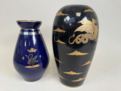 two vases sitting next to each other on a table
