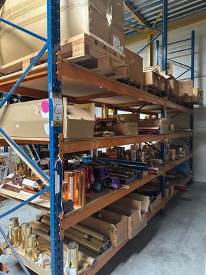 Etagère grand porteur comprenant 16 échelles, 68 lisses - Photo 1