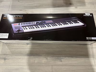 Clavier-maitre 61 notes, ROLAND, A-800PRO. - Photo 1