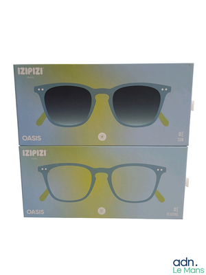 une paire de lunettes de soleil bleues et vertes dotées de verres jaunes