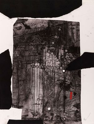 une photo en noir et blanc d'une œuvre d'art