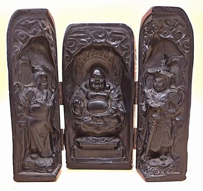 Autel portatif triptyque BOUDDHA en pierre noire, Années 50 …
