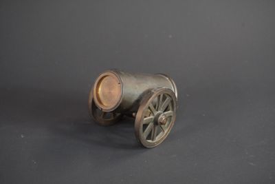 Petit canon en bronze Marque Sindaco.