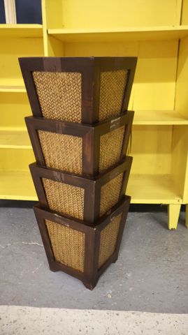 Lot 4 caches pots en bois et rotin