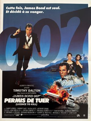 une affiche du film de James Bond