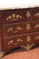 Commode droite en placage en chevrons de bois de violette su… (photo 5)