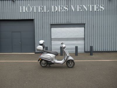 (V.) PIAGGIO Scooter type CB0100