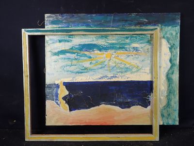 tableau représentant une personne marchant sur la plage, présenté dans un cadre-vitrine