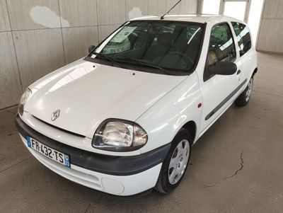 VP RENAULT CLIO II 1.9 D 65 CAMPUS 3P Kilomètres au compteur…