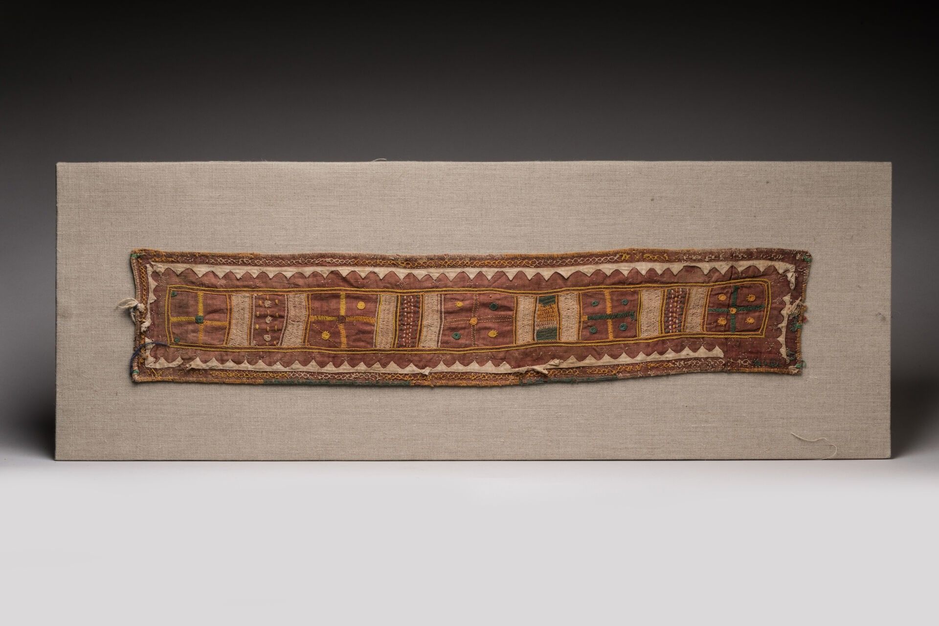 Objets d'art & Curiosités