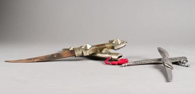 [MOYEN-ORIENT] Deux dagues berbères souvenirs de voyage, l'u…