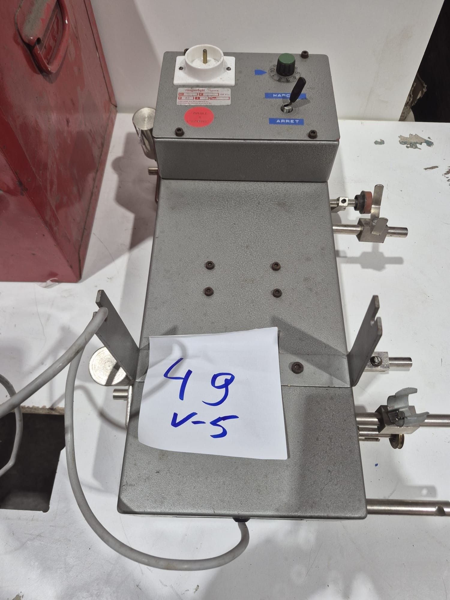 Appareil électrique industriel ROUGIER & PLÉ, alimentation 2…