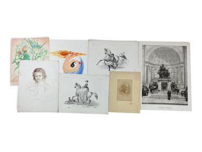 de nombreux dessins représentant des personnes et des animaux sur les pages