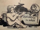 un dessin représentant une femme nue assise par terre
