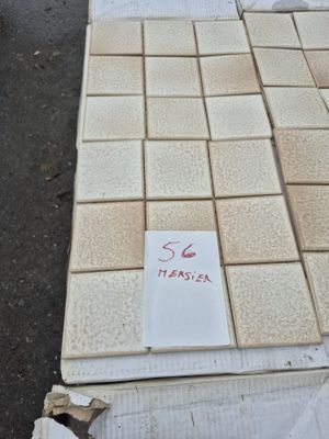 Lot d'environ 20m2 de carrelage mosaïque , conditionné en pl…