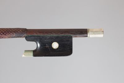 Archet de violon de Charles Louis BAZIN, fait vers 1940, en …