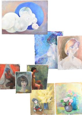 de nombreux tableaux représentant des femmes, de différentes couleurs et tailles