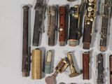 a lot of musical instruments that are on the table
