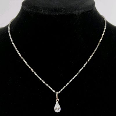 Chaîne en or blanc 18K (750 millièmes) à maille forçat