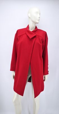 Yves SAINT LAURENT - Collection Printemps/Eté 1991 - Manteau…