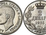 une pièce d'argent surmontée d'une couronne