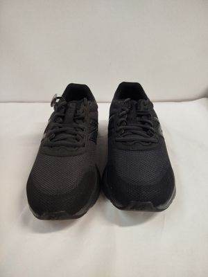 Nike Air Max noires pour homme, taille 11,5