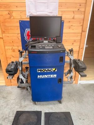 la photo d'une machine qui se trouve dans un garage