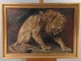 une peinture à l'huile représentant un lion posé sur un chevalet devant un mur blanc