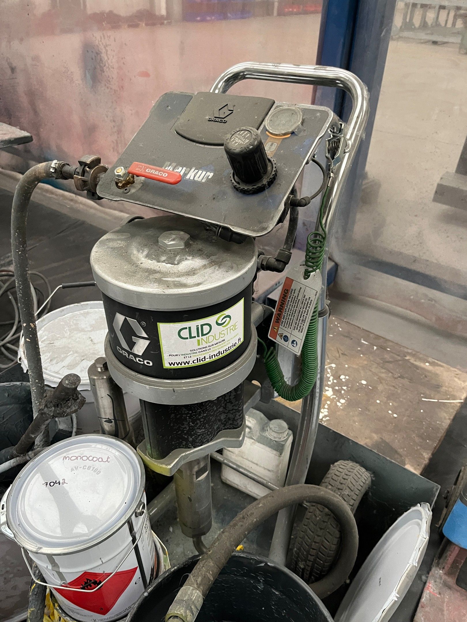 un pulvérisateur de peinture GRACO type Merkur