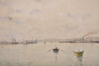 un tableau représentant un homme ramant dans un bateau sur l'eau