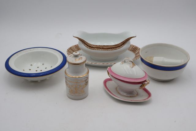 Porte savon, moutardier (égrenure), saucière Laure Japy, moutardi...