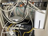 a bunch of wires that are connected to a computer