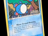 une carte Pokémon sur laquelle figure l'image d'un ours bleu