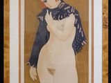 une image représentant un tableau d'une femme nue portant un foulard