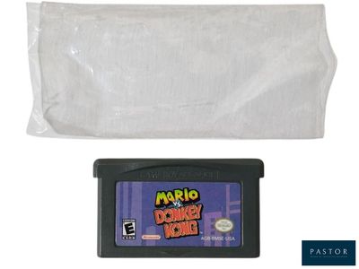 un gros plan sur un boîtier de jeu Nintendo et un sac