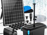 une pompe de bassin à énergie solaire, avec un panneau solaire et ses accessoires