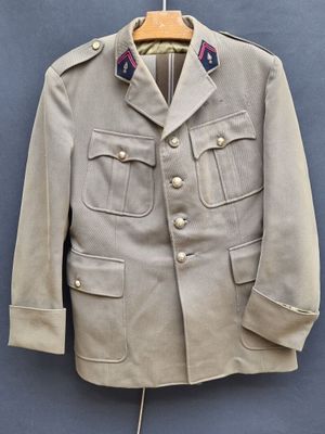 Vareuse et pantalon d’Infanterie.