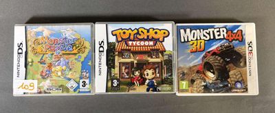 Deux jeux Nintendo sont posés l'un à côté de l'autre sur une table