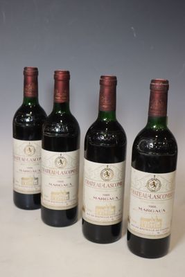 4 bouteilles de Château Lascombes 1988, Margaux.