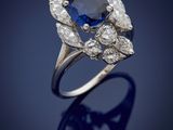 a blue sapphire and diamond ring