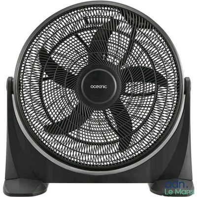 un ventilateur noir posé sur un support, sur fond blanc
