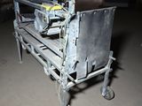 a picture of a machine that is sitting in a warehouse