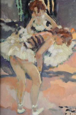 une peinture à l'huile représentant une femme en robe blanche assise sur une chaise