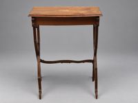 Émile GALLÉ (1846-1904) Charmante table volante ou travaille… (photo 3)