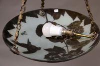 DEVEAU. Suspension en verre doublé à décor dégagé à l'acide … (photo 6)