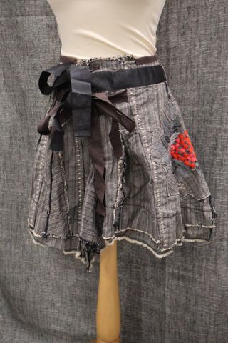 MARITHÉ + FRANCOIS GIRBAUD – Jupe marron en coton. Taille : 36