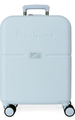 La valise est blanche et porte un logo sur le côté.